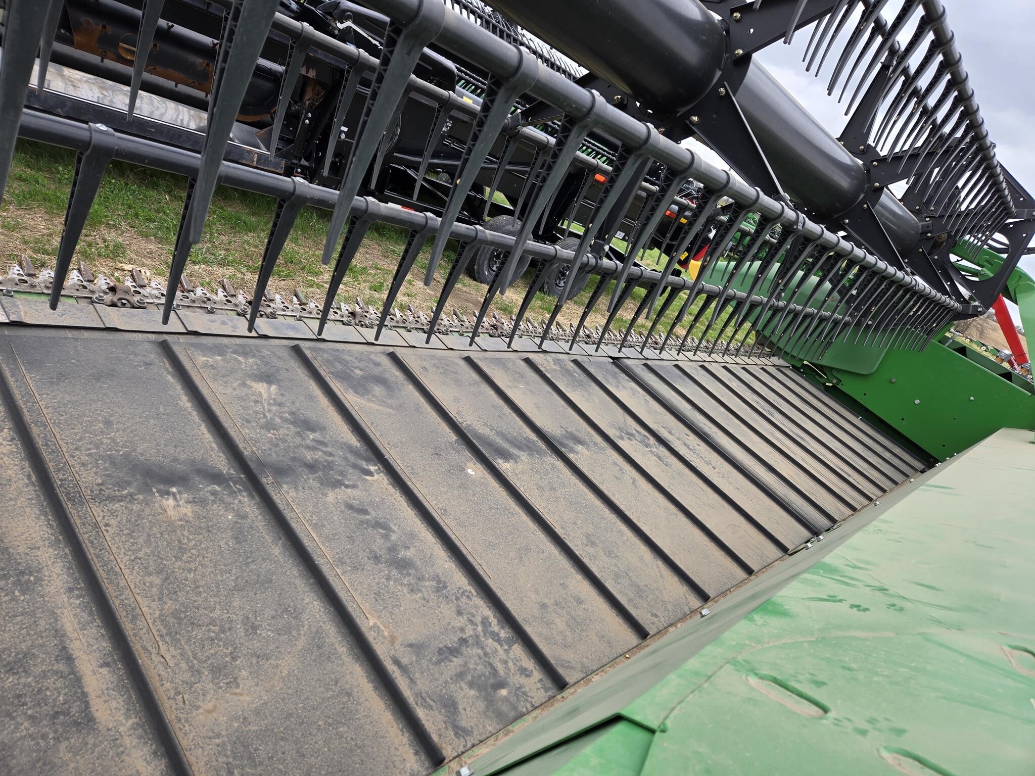 2016 John Deere 635FD Platform