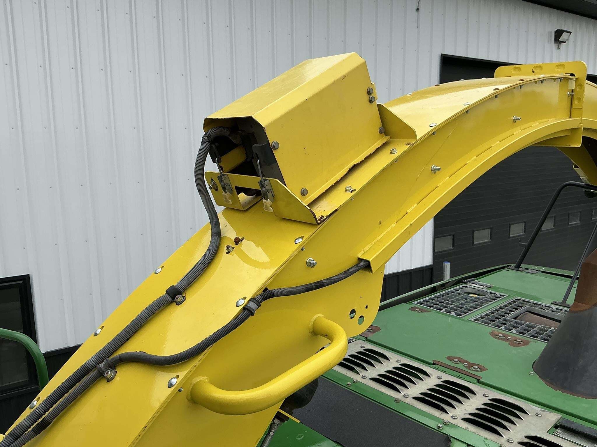 2014 John Deere 7480 Self-Propelled Forage Harvester