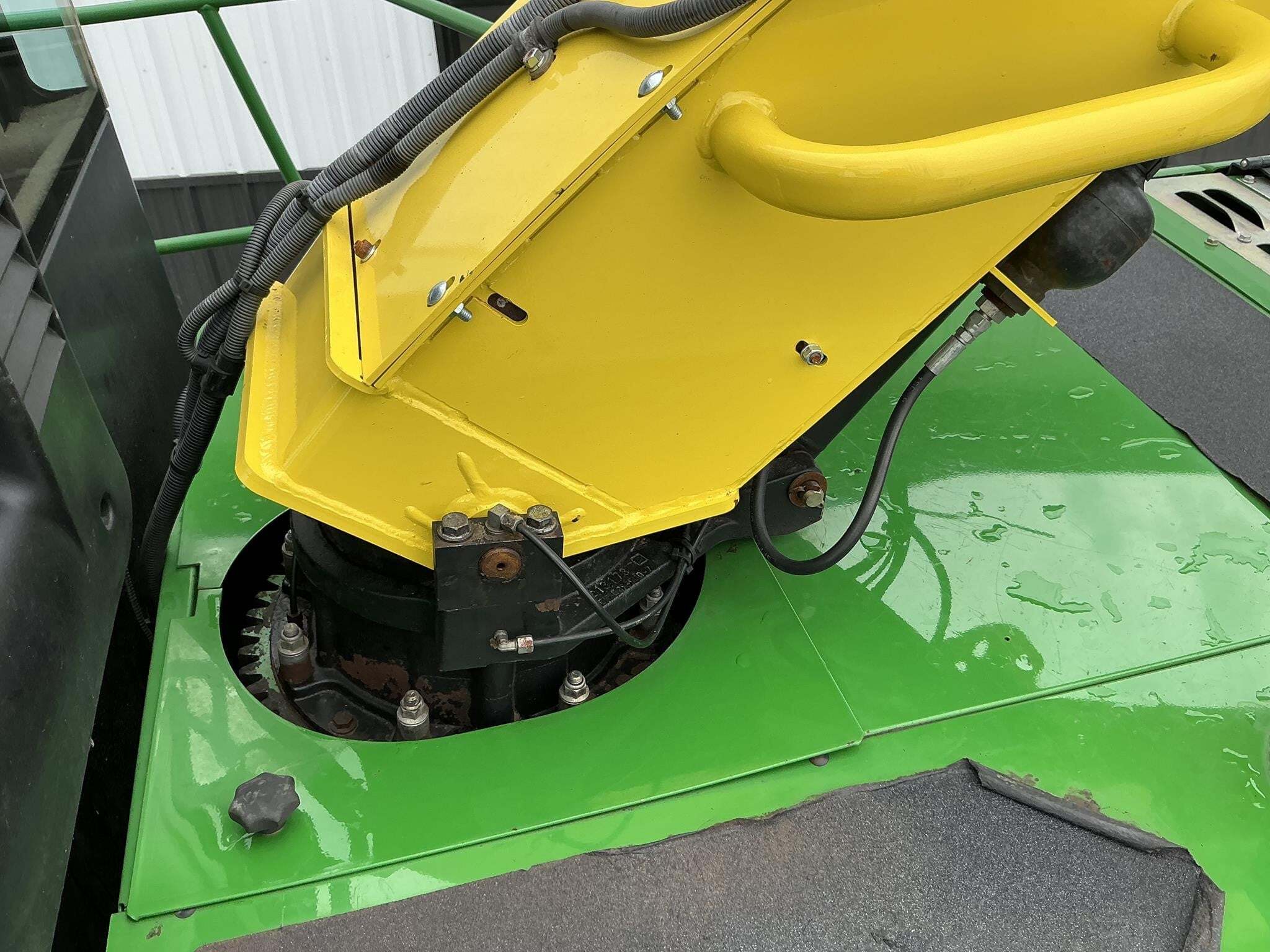 2014 John Deere 7480 Self-Propelled Forage Harvester