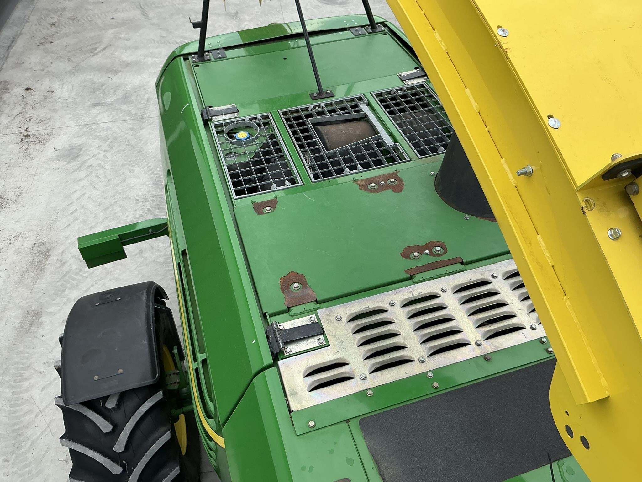 2014 John Deere 7480 Self-Propelled Forage Harvester