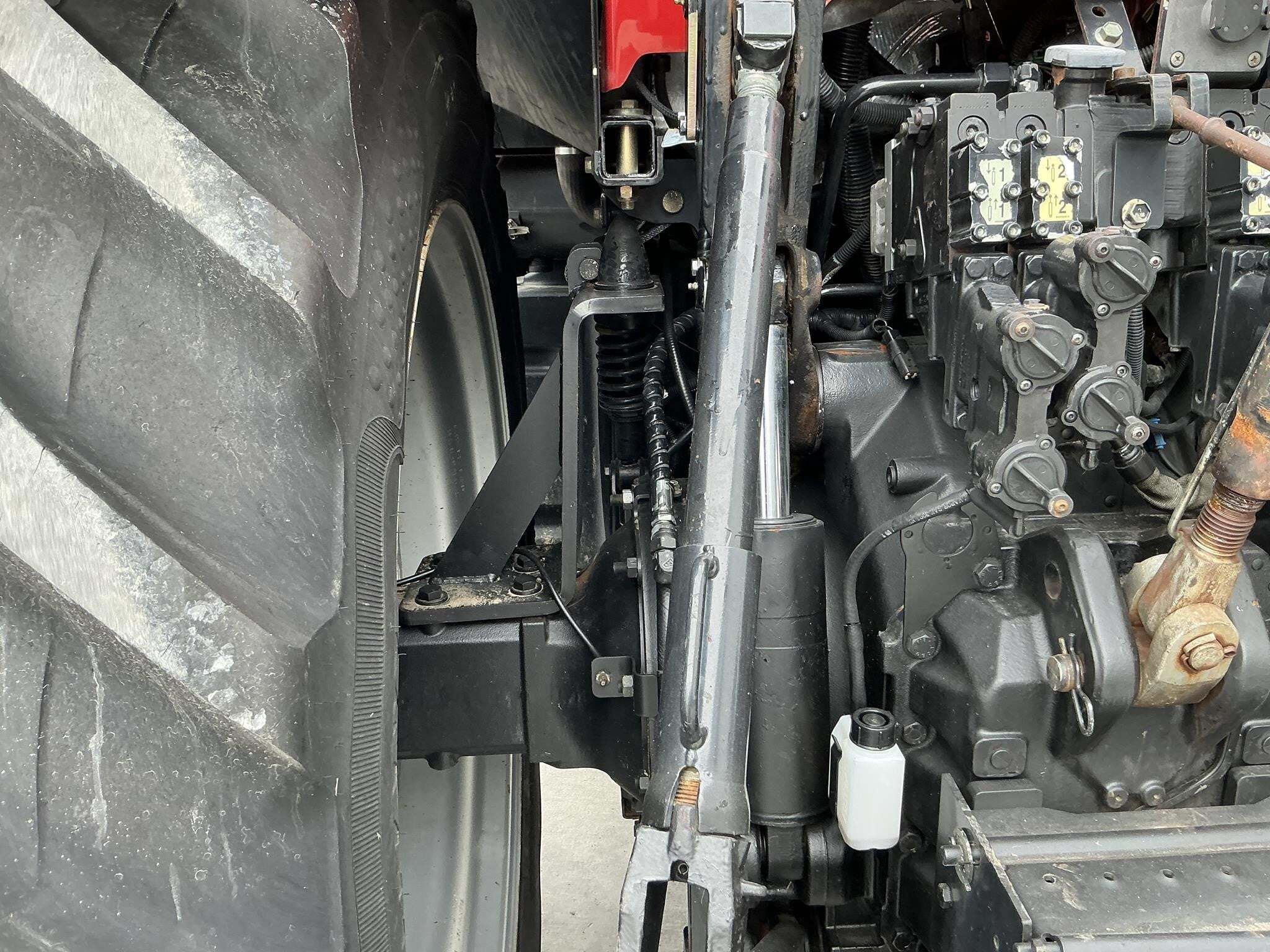 2012 Case IH Magnum 190 Tractor