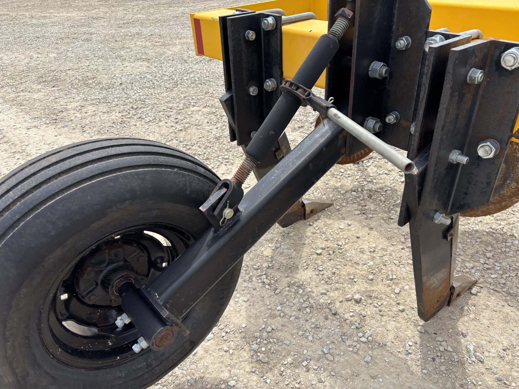  Agri-Products The Mulcher In-Line Ripper