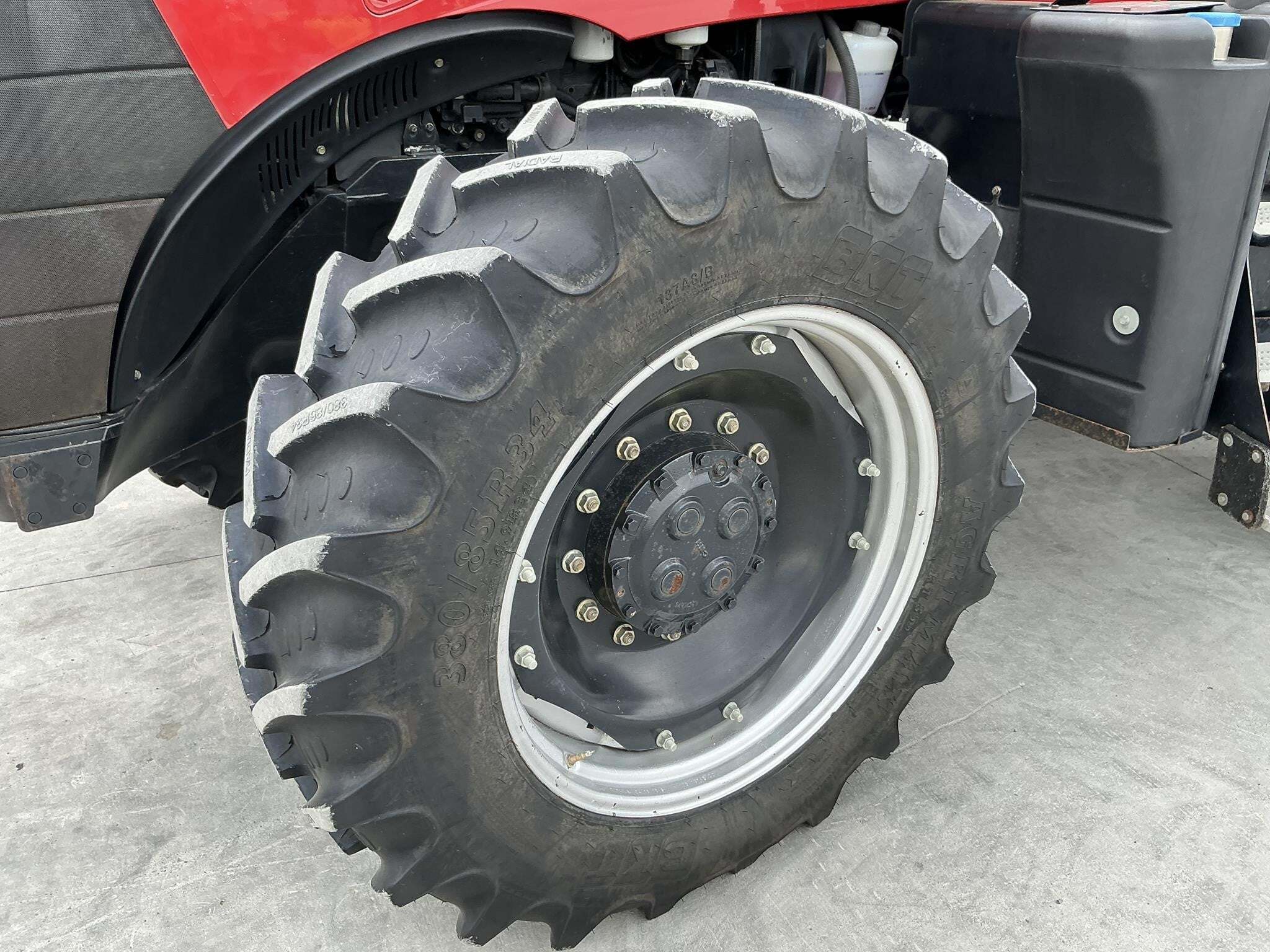 2012 Case IH Magnum 190 Tractor