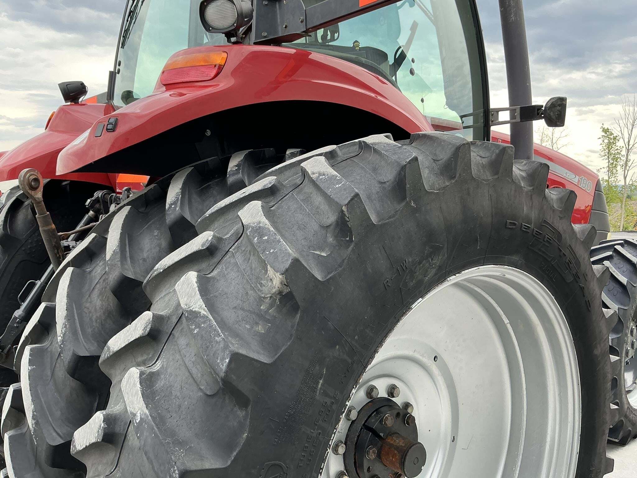 2012 Case IH Magnum 190 Tractor