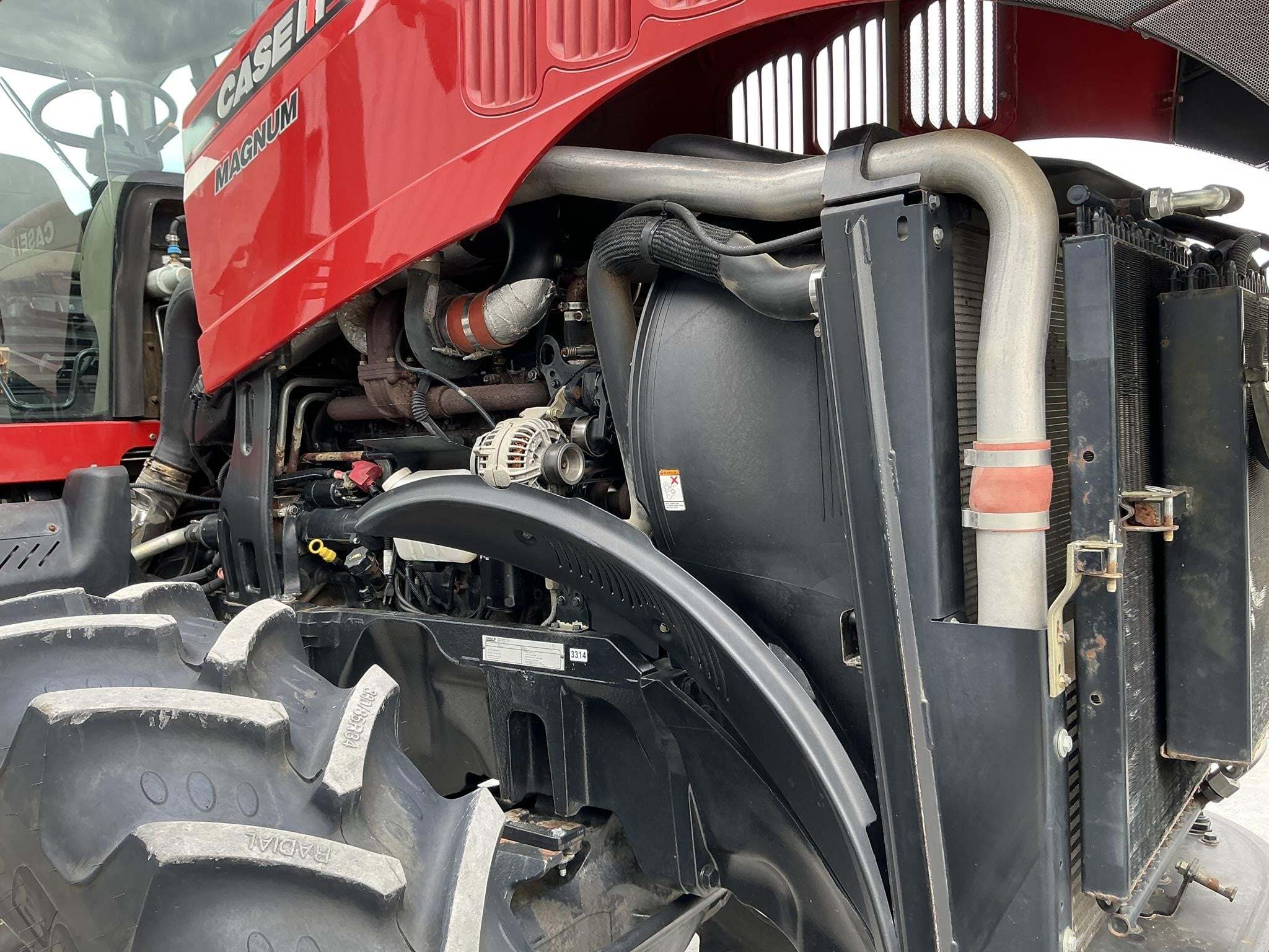 2012 Case IH Magnum 190 Tractor