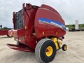 2018 New Holland Roll-Belt 560 Round Baler