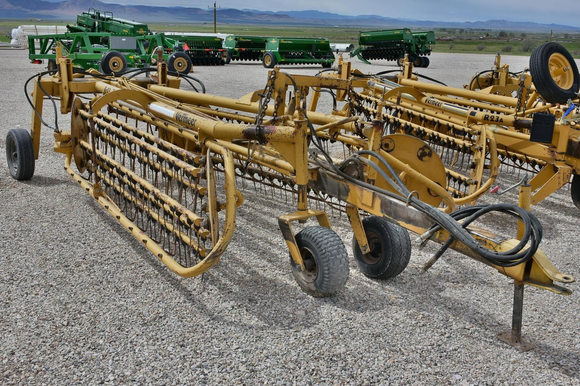  Vermeer R23 Rake