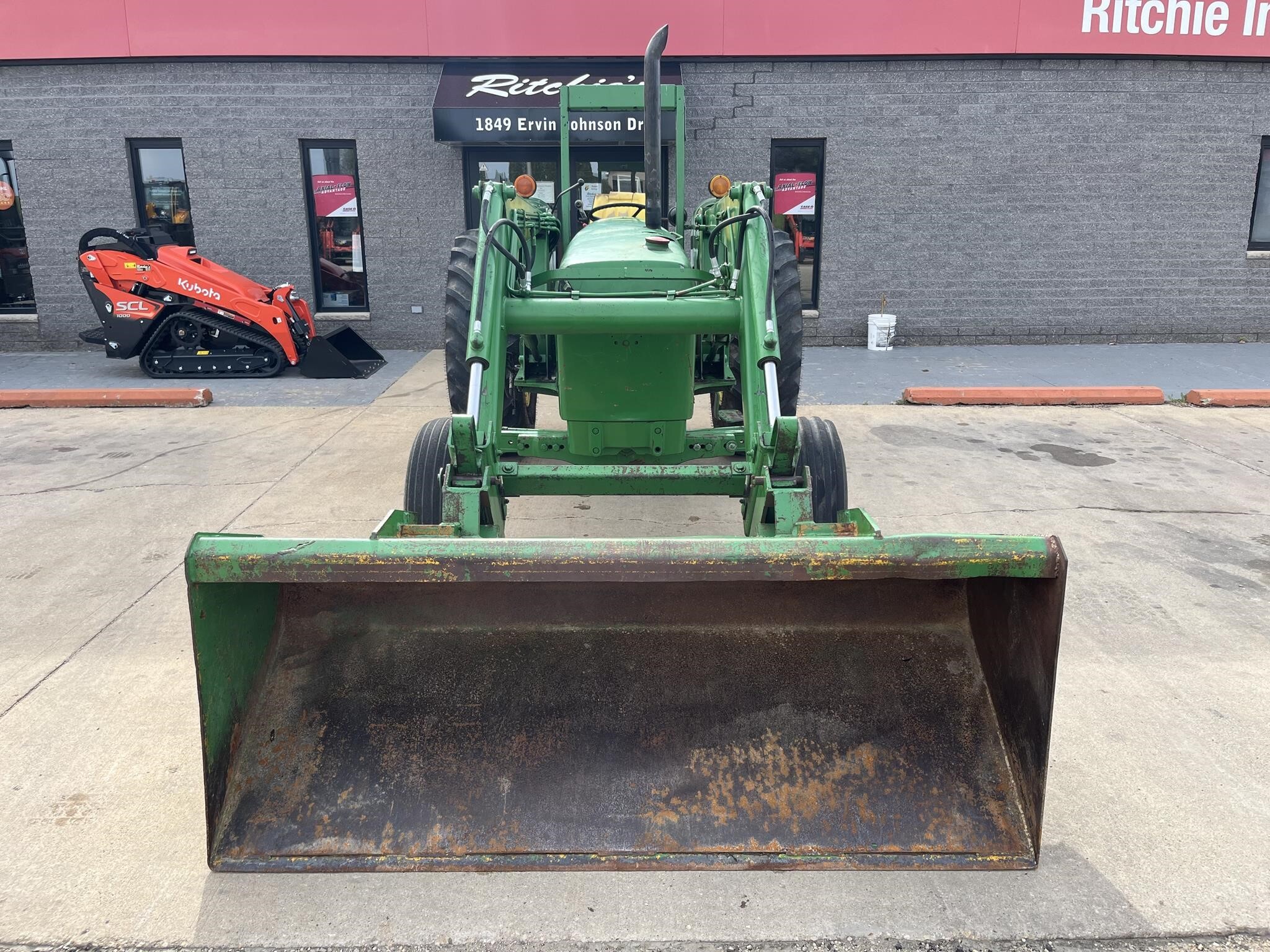 1990 John Deere 2355 Tractor