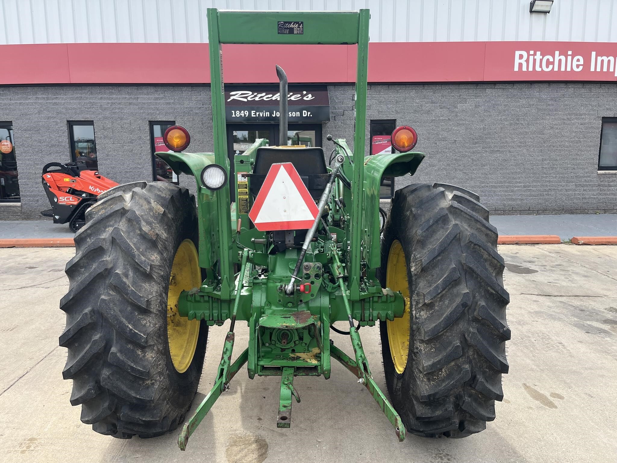 1990 John Deere 2355 Tractor