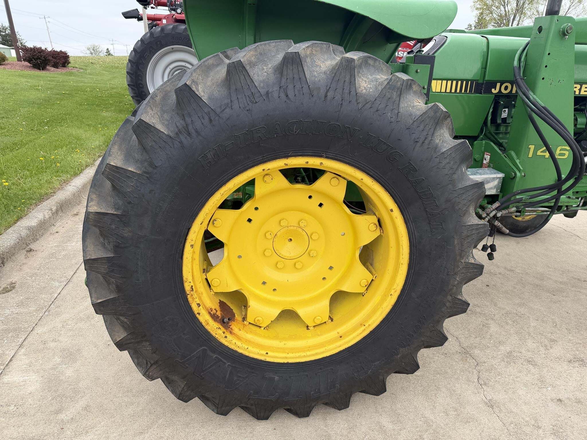 1990 John Deere 2355 Tractor