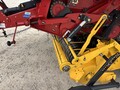 2018 New Holland Roll-Belt 560 Round Baler