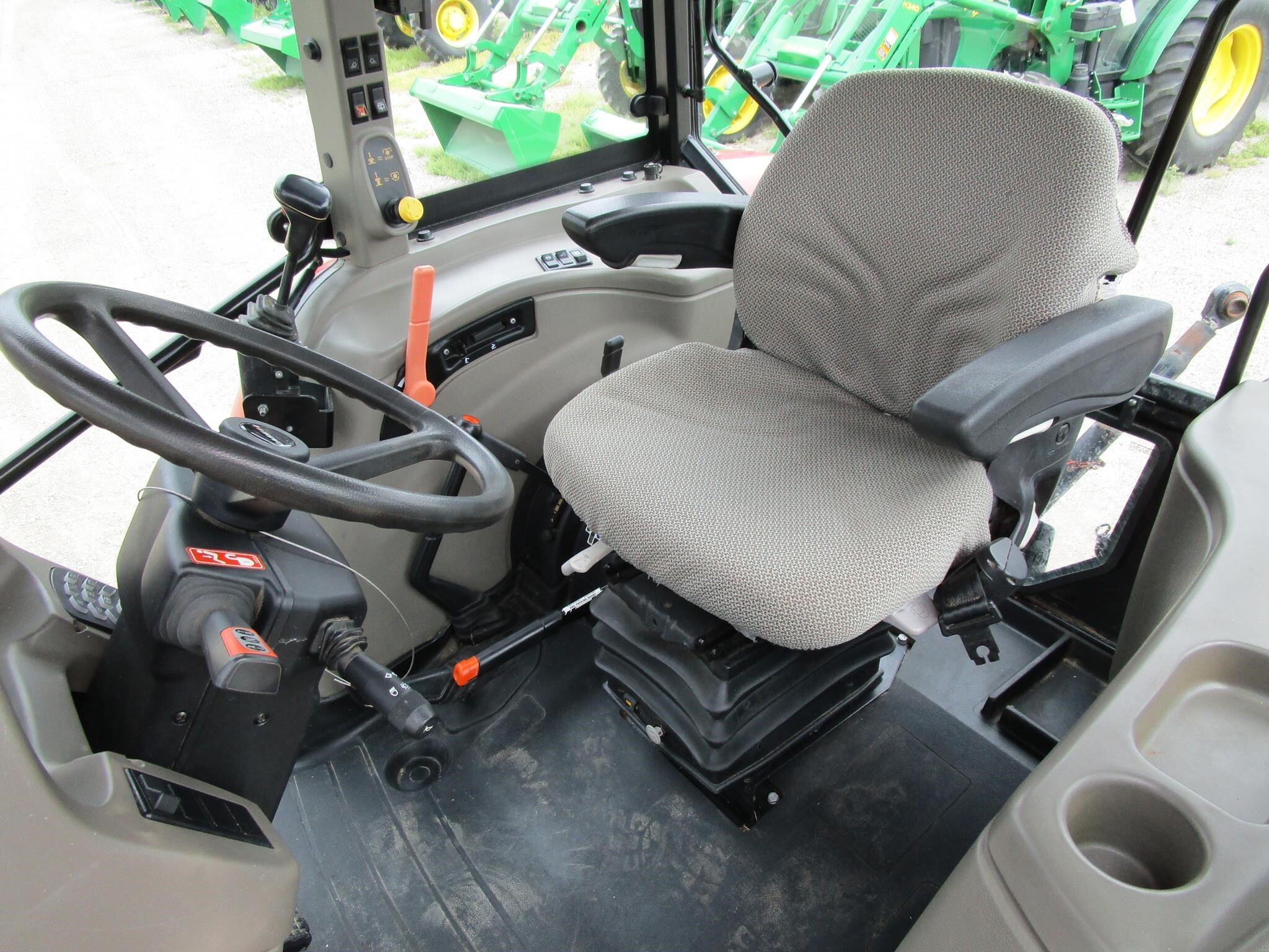 2012 Case IH Farmall 105U Tractor