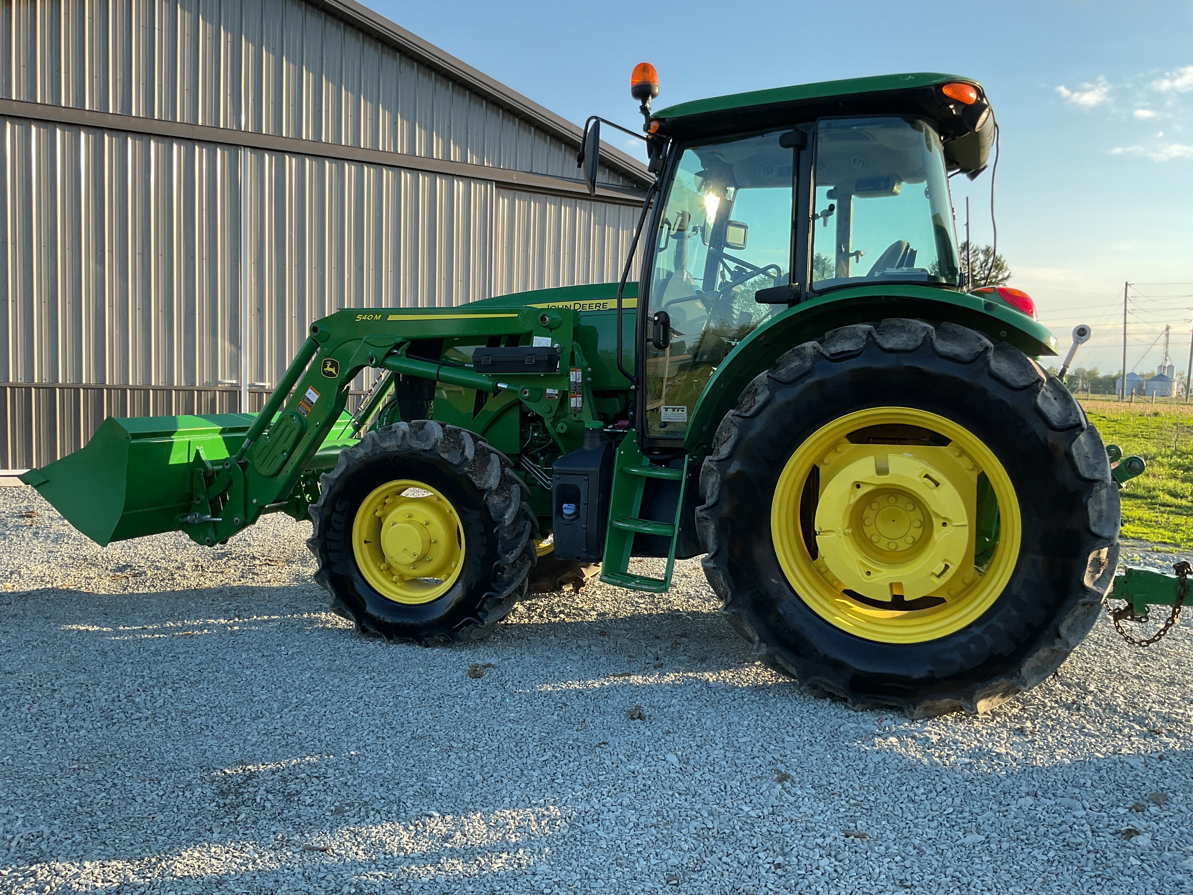 2020 John Deere 6120E Tractor