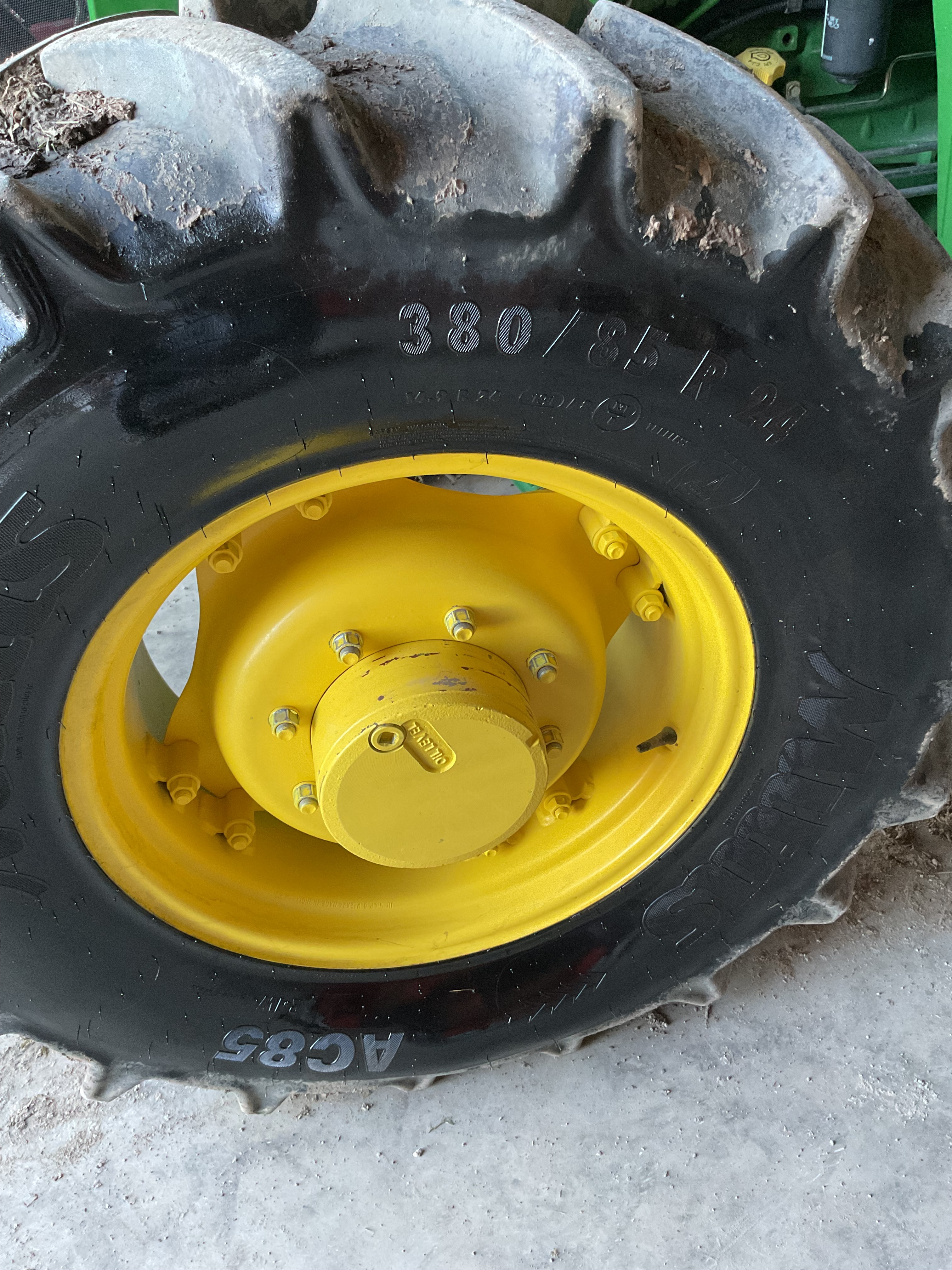 2020 John Deere 6120E Tractor