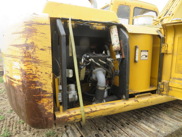 2001 Deere 160LC Excavator
