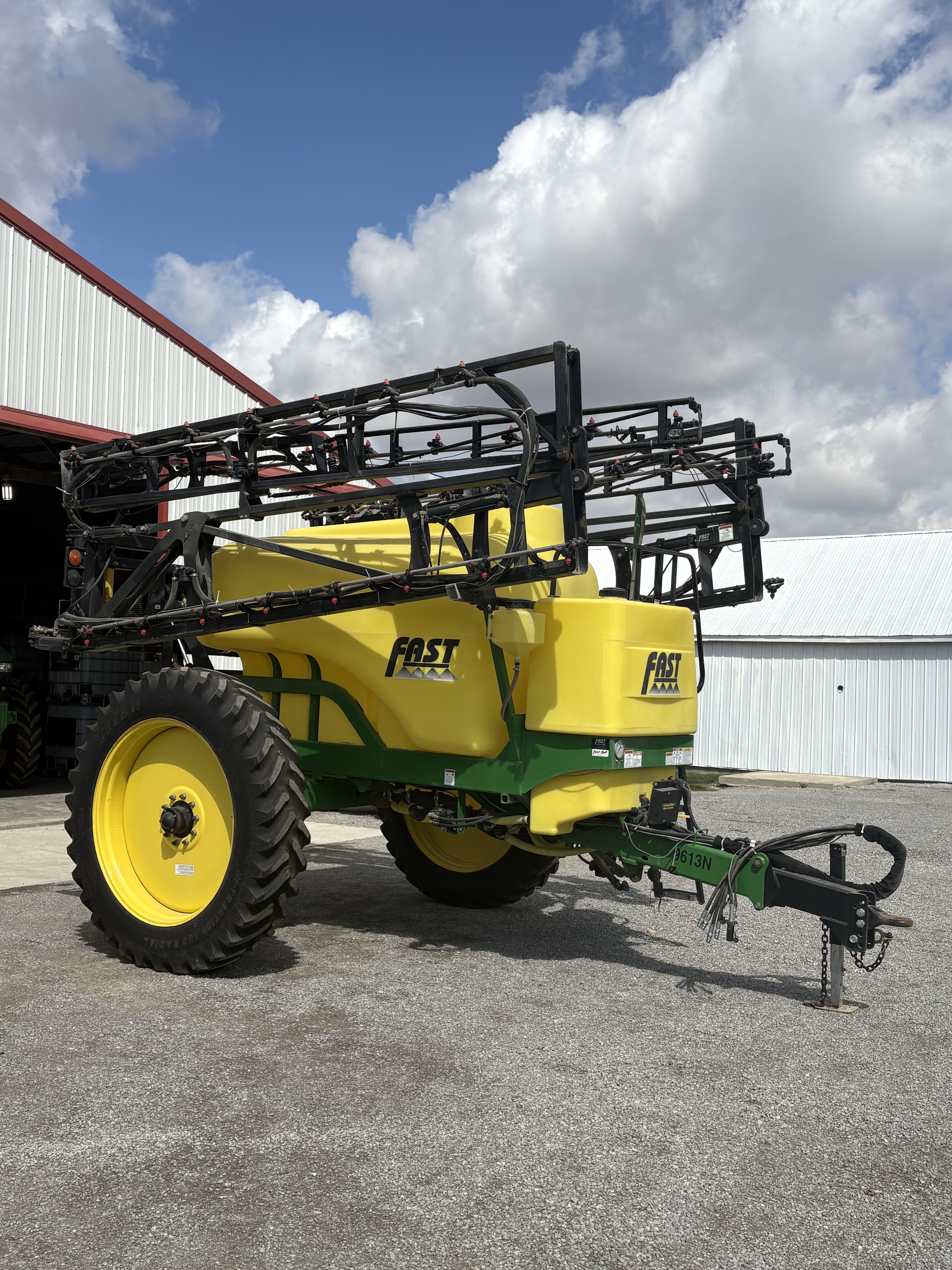 2012 Fast 9613N Pull-Type Sprayer