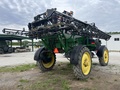  John Deere 4830 Self-Propelled Sprayer