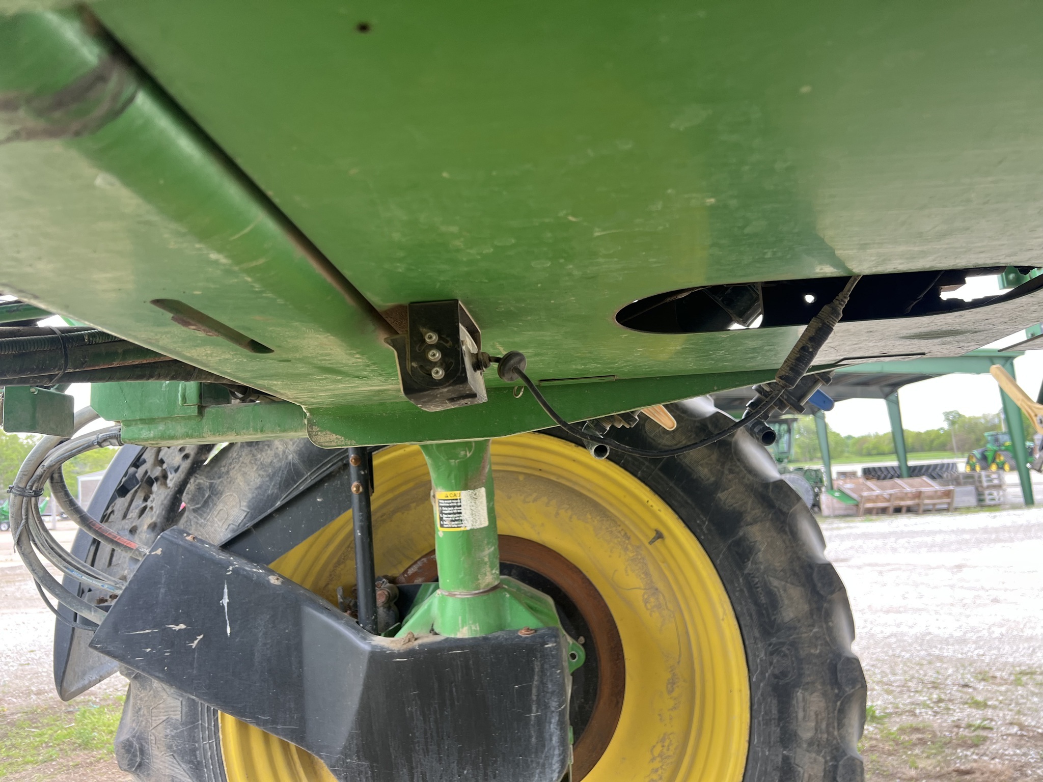  John Deere 4830 Self-Propelled Sprayer