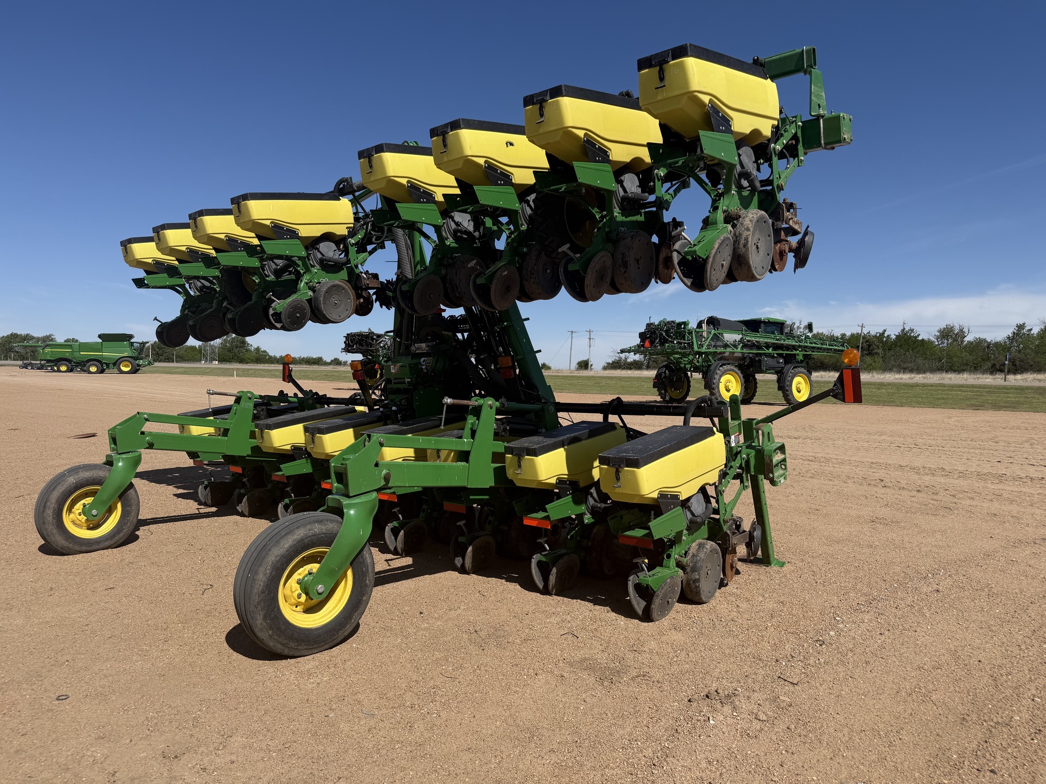 2015 John Deere 1725 Planter