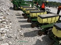 2014 John Deere 1700 Planter