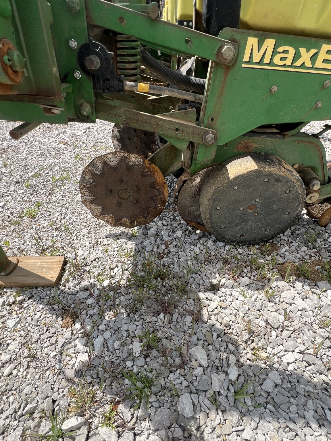 2014 John Deere 1700 Planter