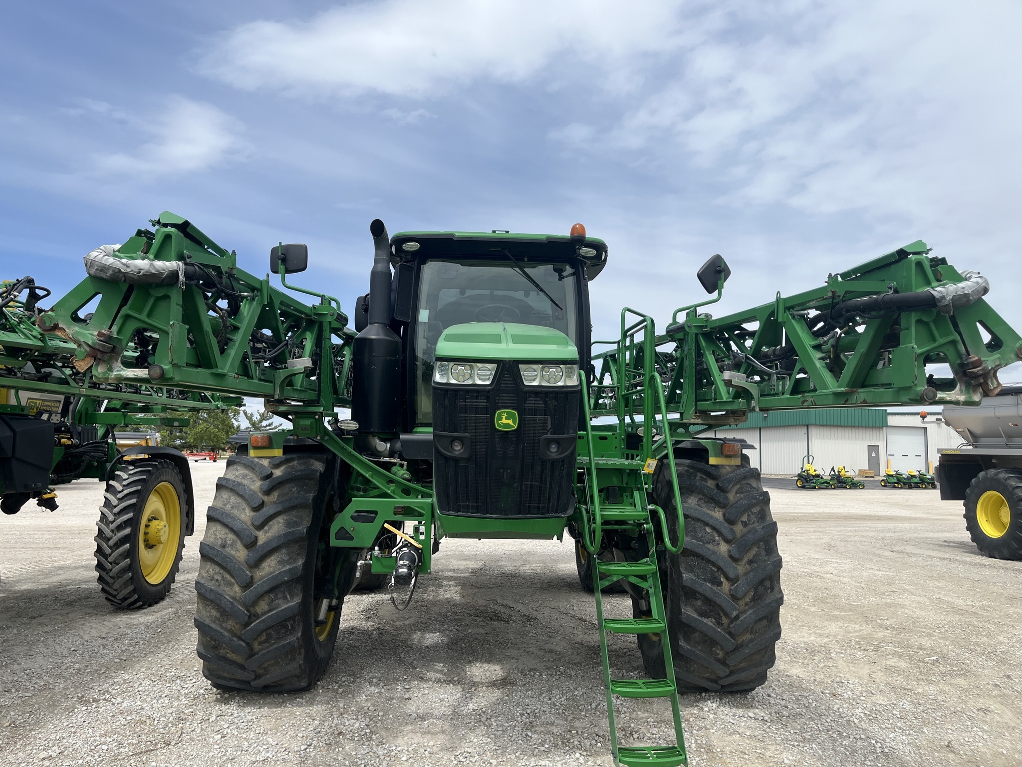 2021 John Deere R4045 Self-Propelled Sprayer
