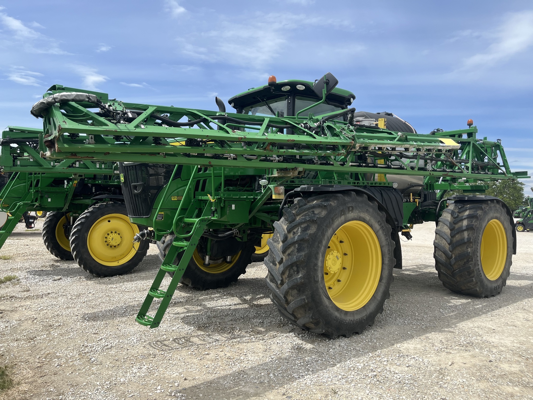 2021 John Deere R4045 Self-Propelled Sprayer