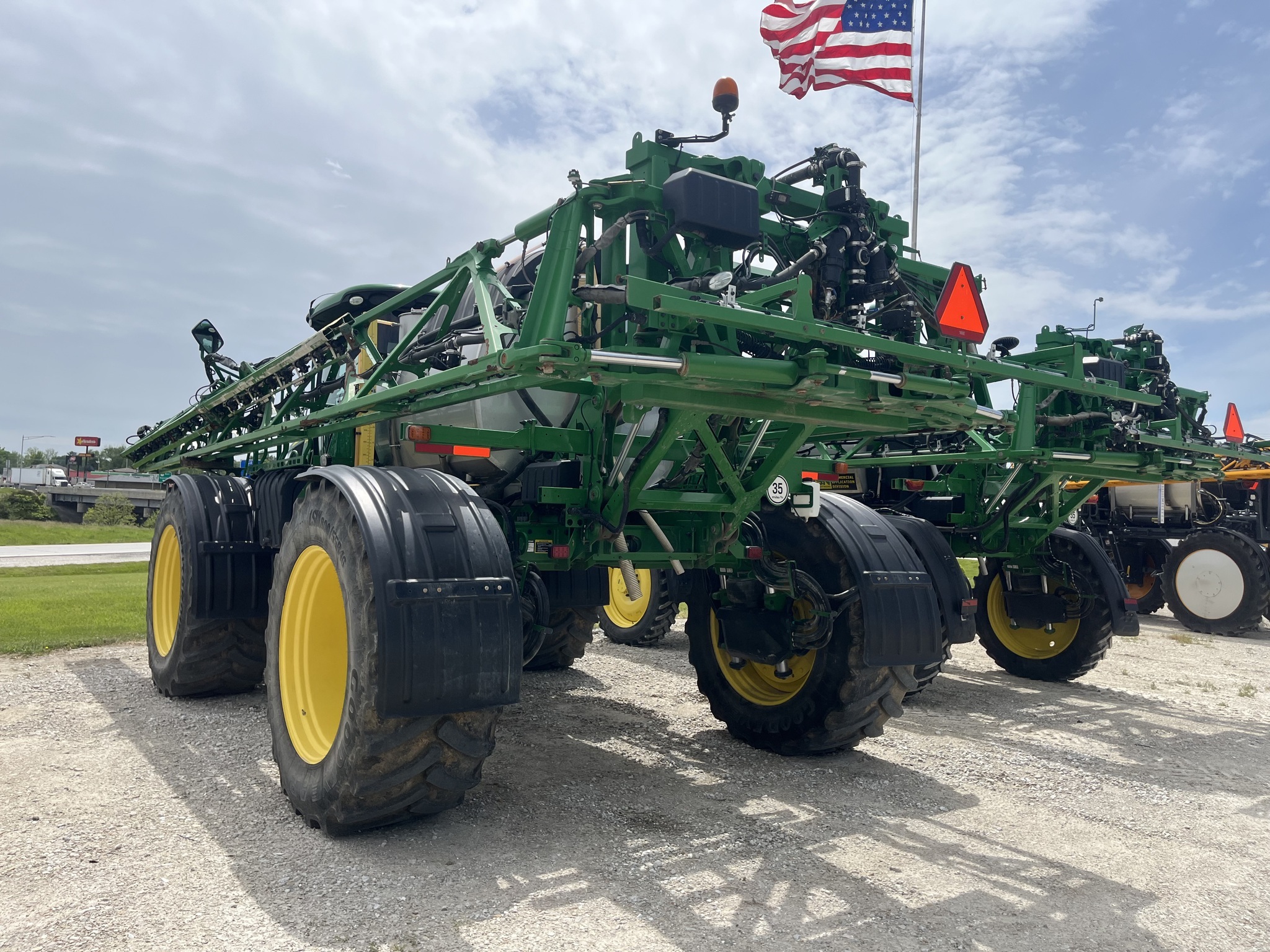 2021 John Deere R4045 Self-Propelled Sprayer