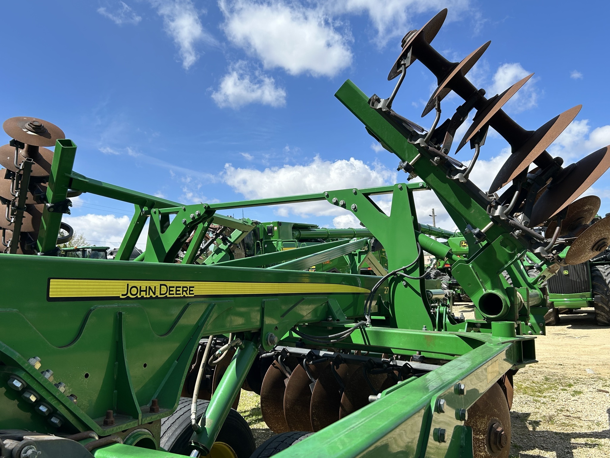 2015 John Deere 2730 Disk Chisel