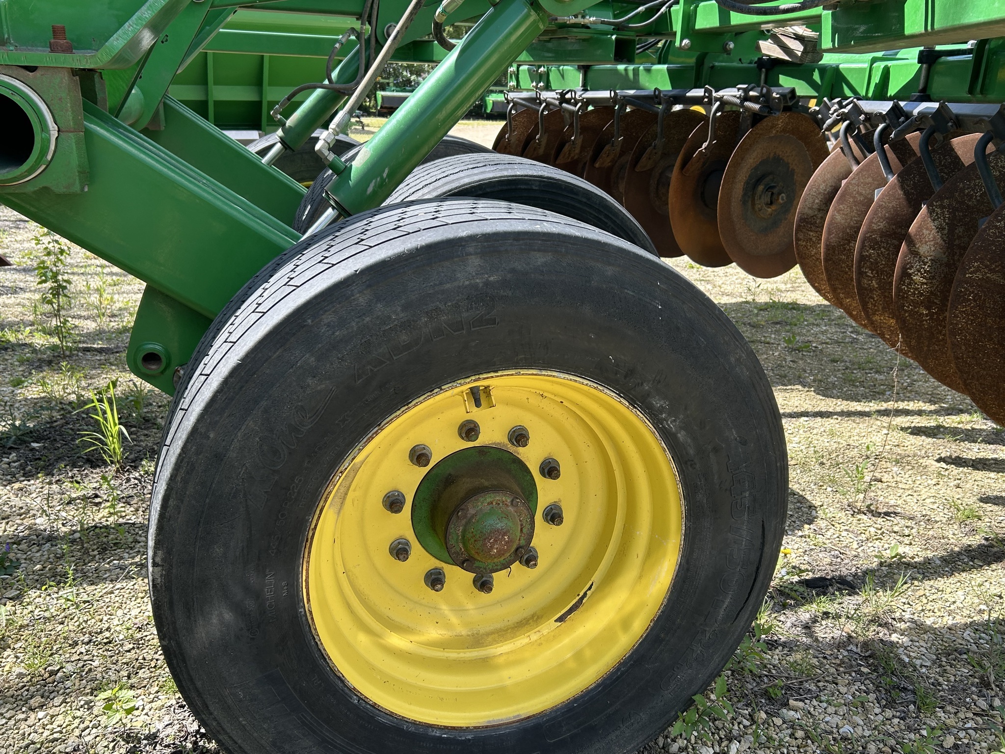 2015 John Deere 2730 Disk Chisel