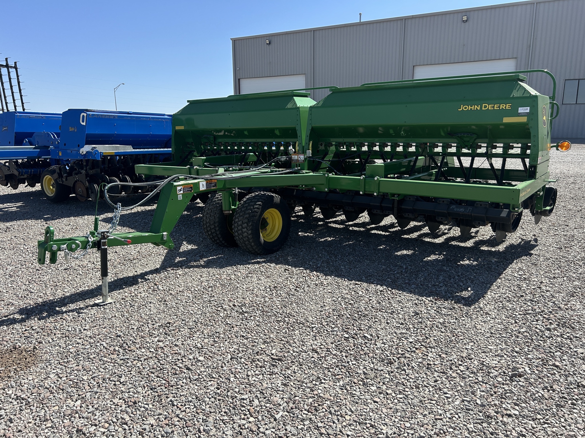 2023 John Deere 1590 Drill