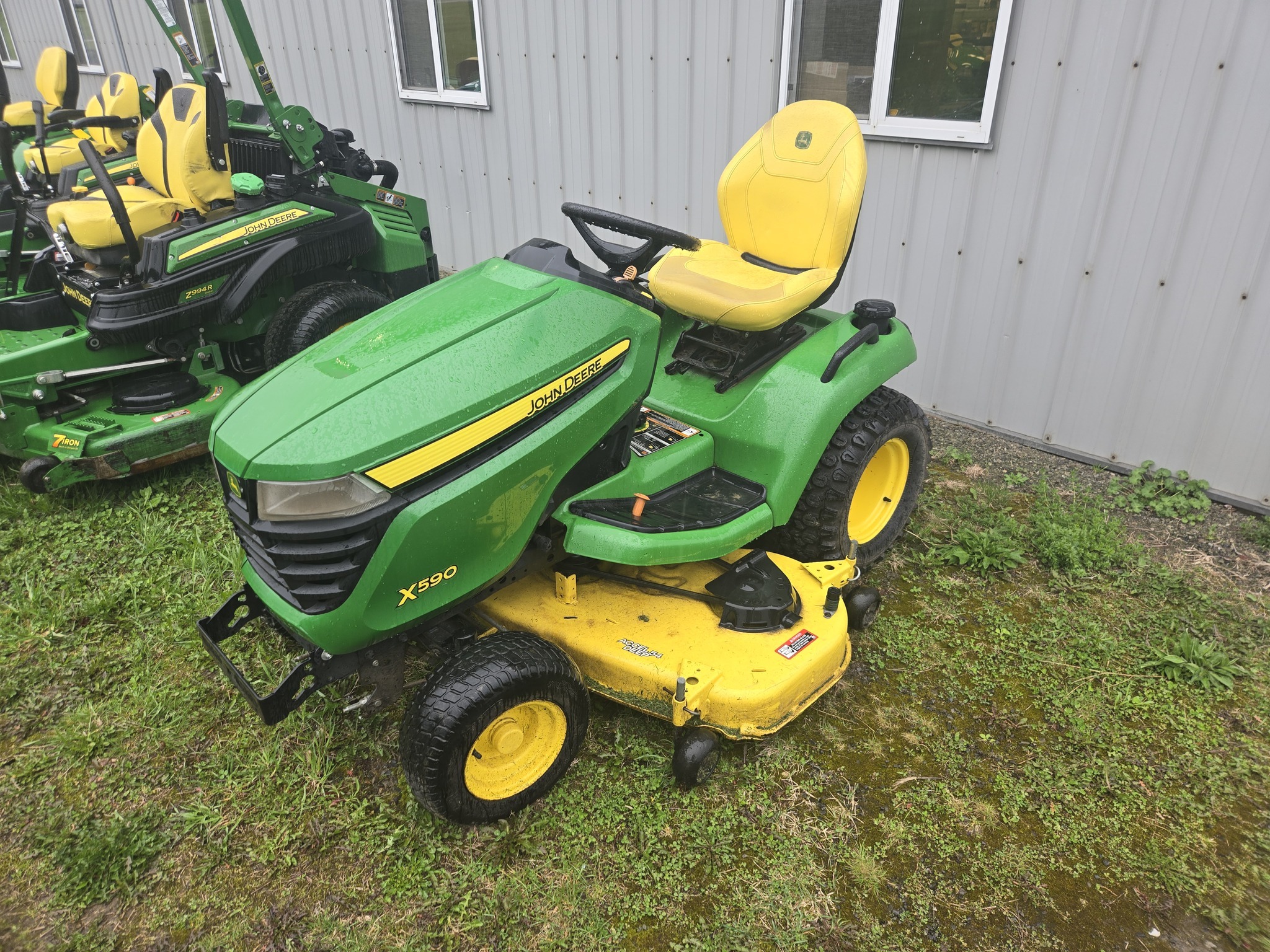 2022 John Deere X590 Lawn Mower