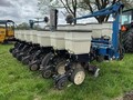 2010 Kinze 3500 Planter