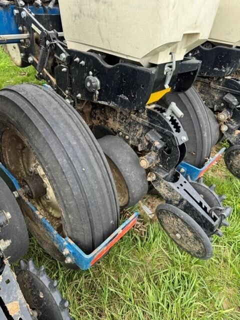 2010 Kinze 3500 Planter