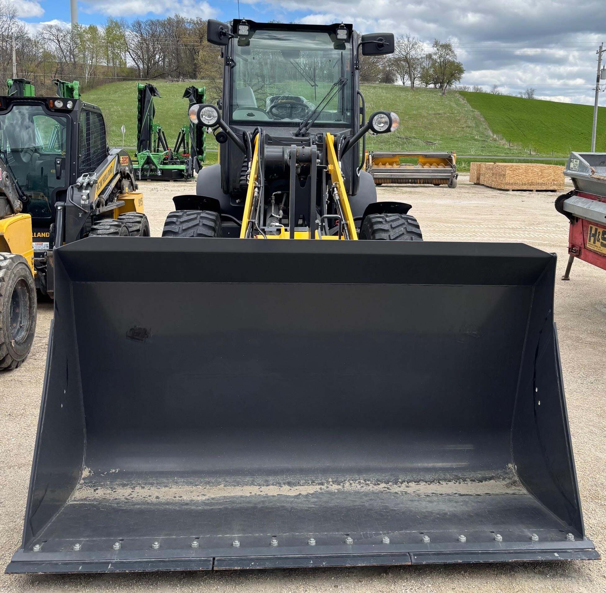 2026 New Holland W80C Wheel Loader
