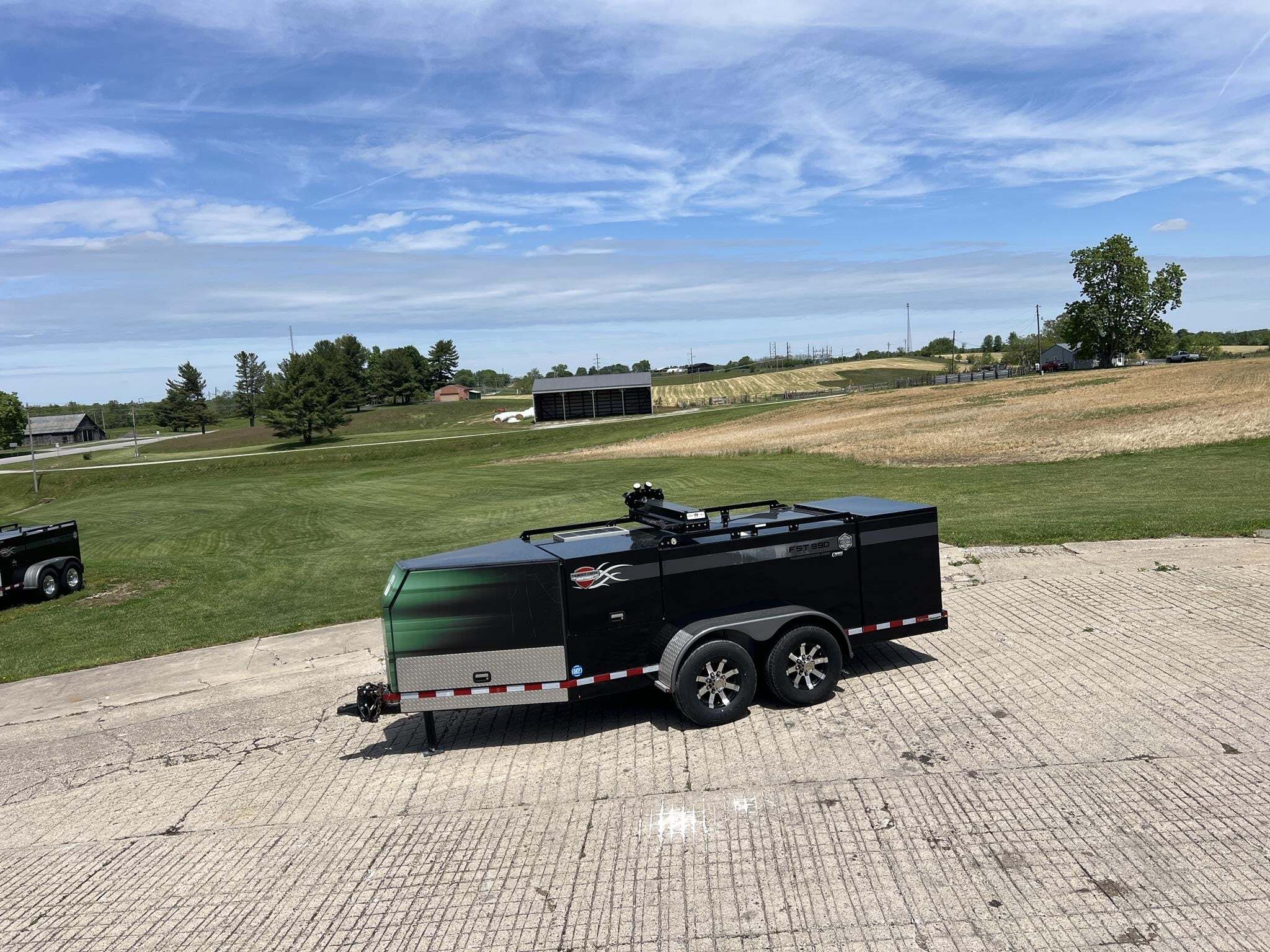 2016 Thunder Creek FST990 Fuel Trucks/Trailer
