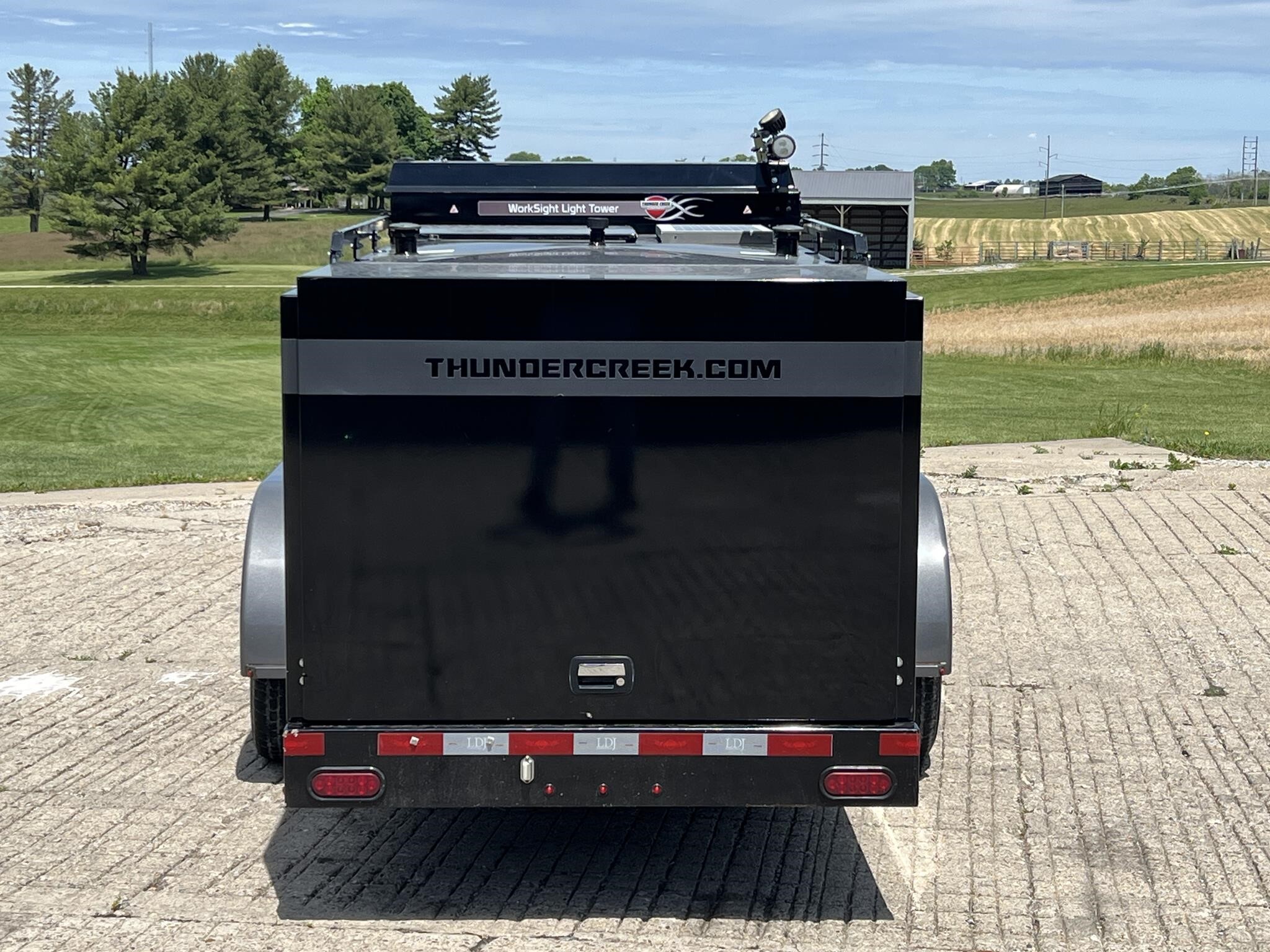 2016 Thunder Creek FST990 Fuel Trucks/Trailer