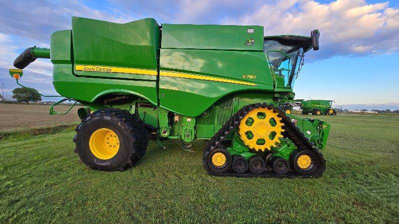 2022 John Deere S780 Combine