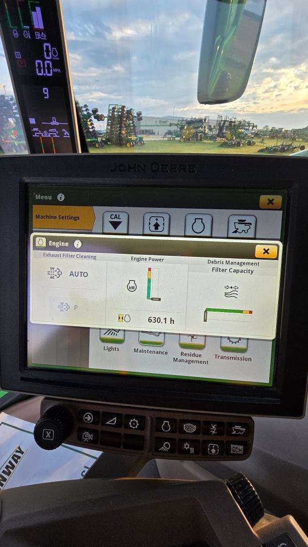 2022 John Deere S780 Combine