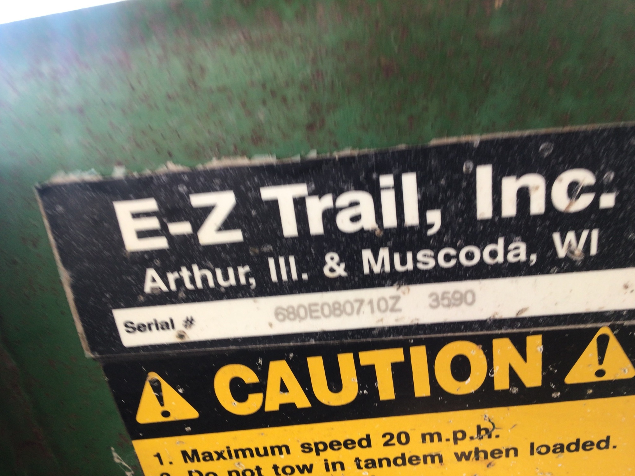  E-Z Trail 680 Header Trailer