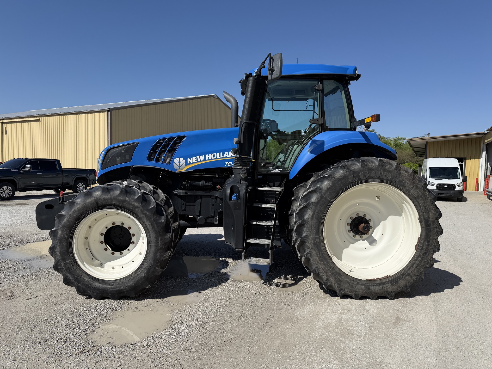 2016 New Holland T8.410 Tractor