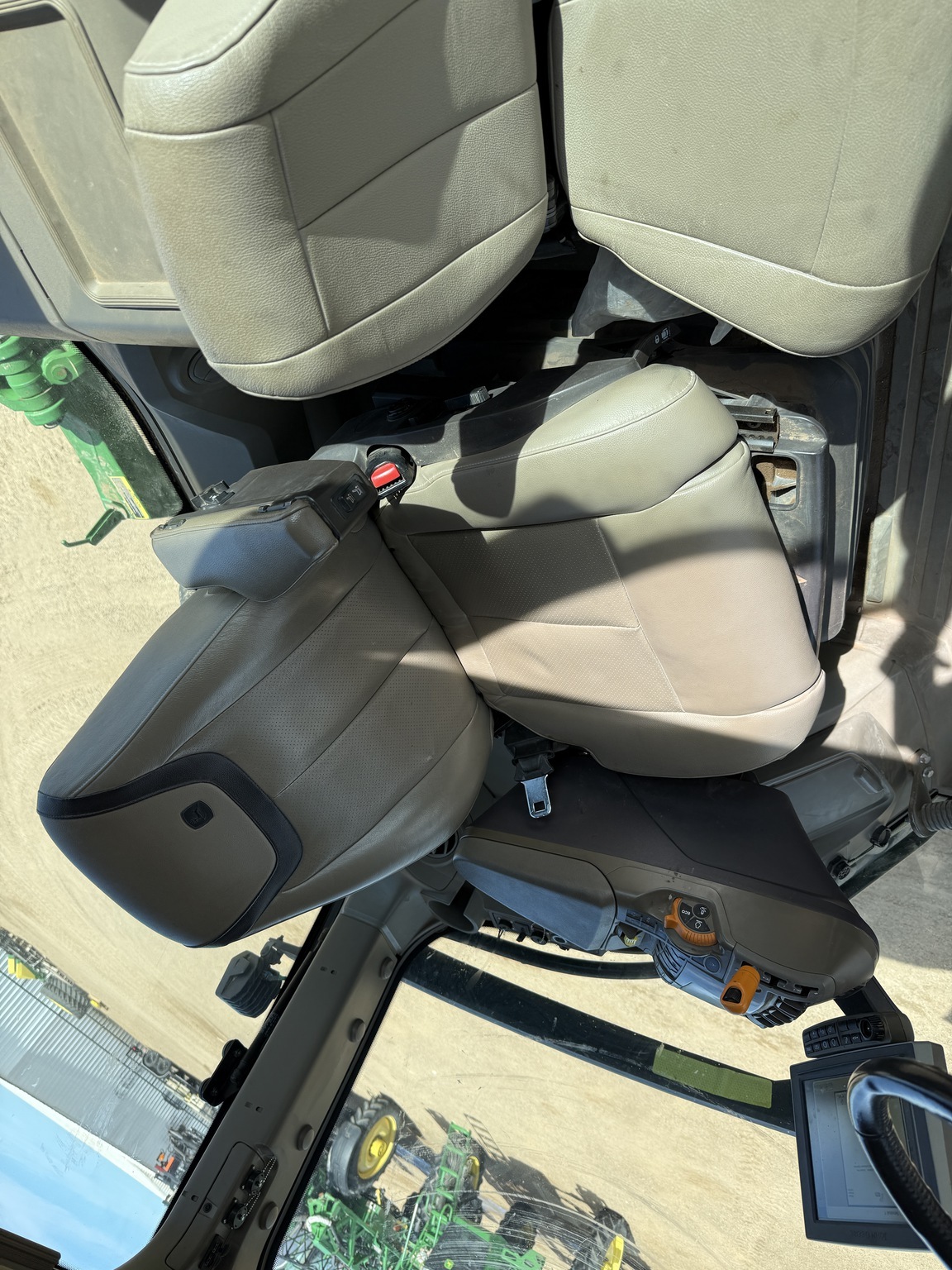 2021 John Deere 8R 410 Tractor