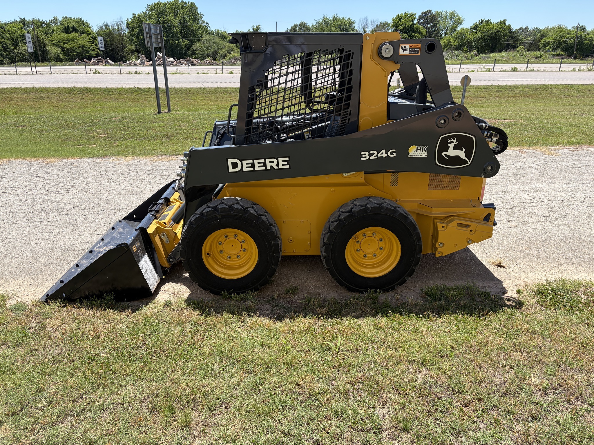 2024 Deere 324G Skid Steer