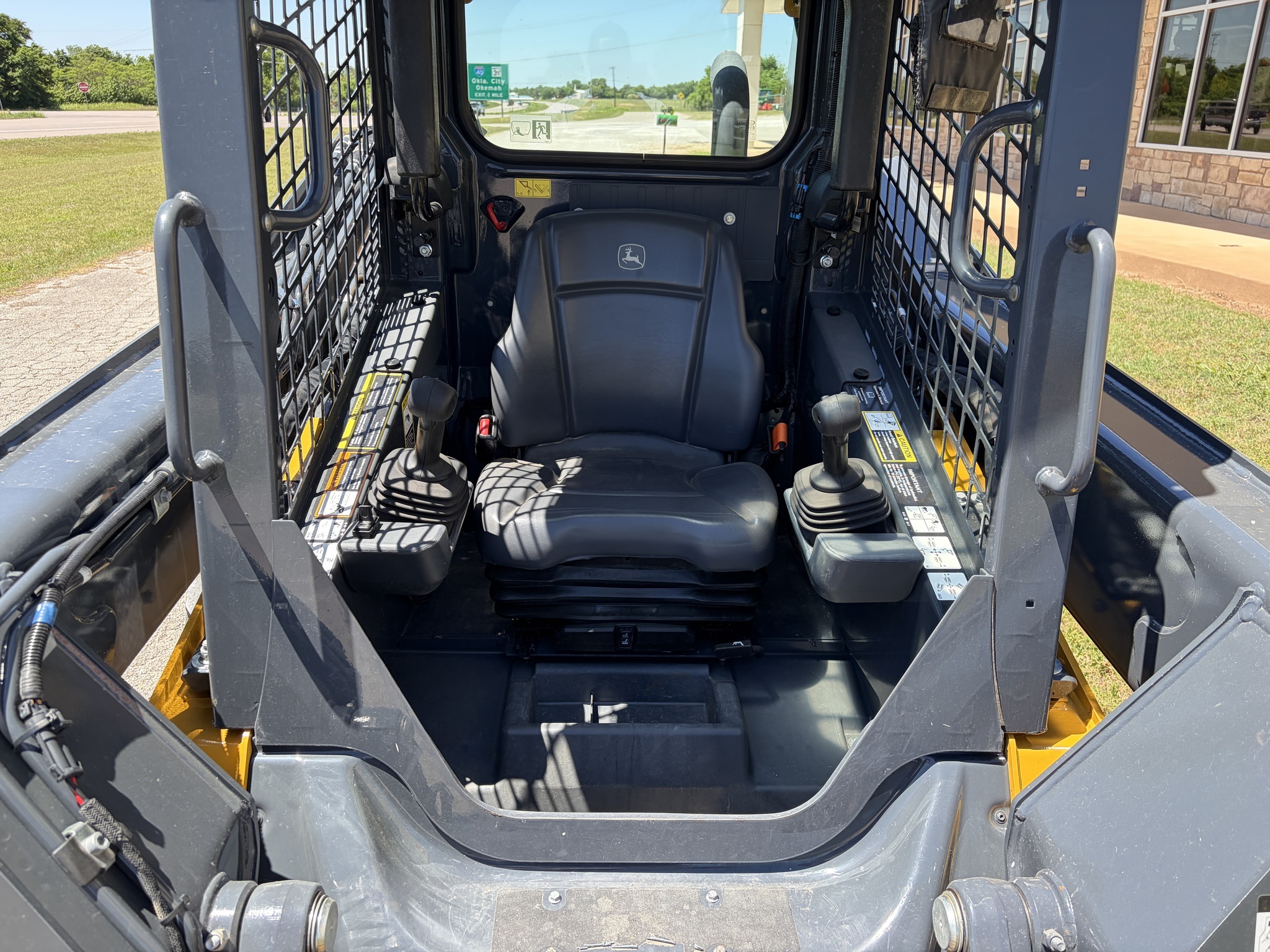 2024 Deere 324G Skid Steer