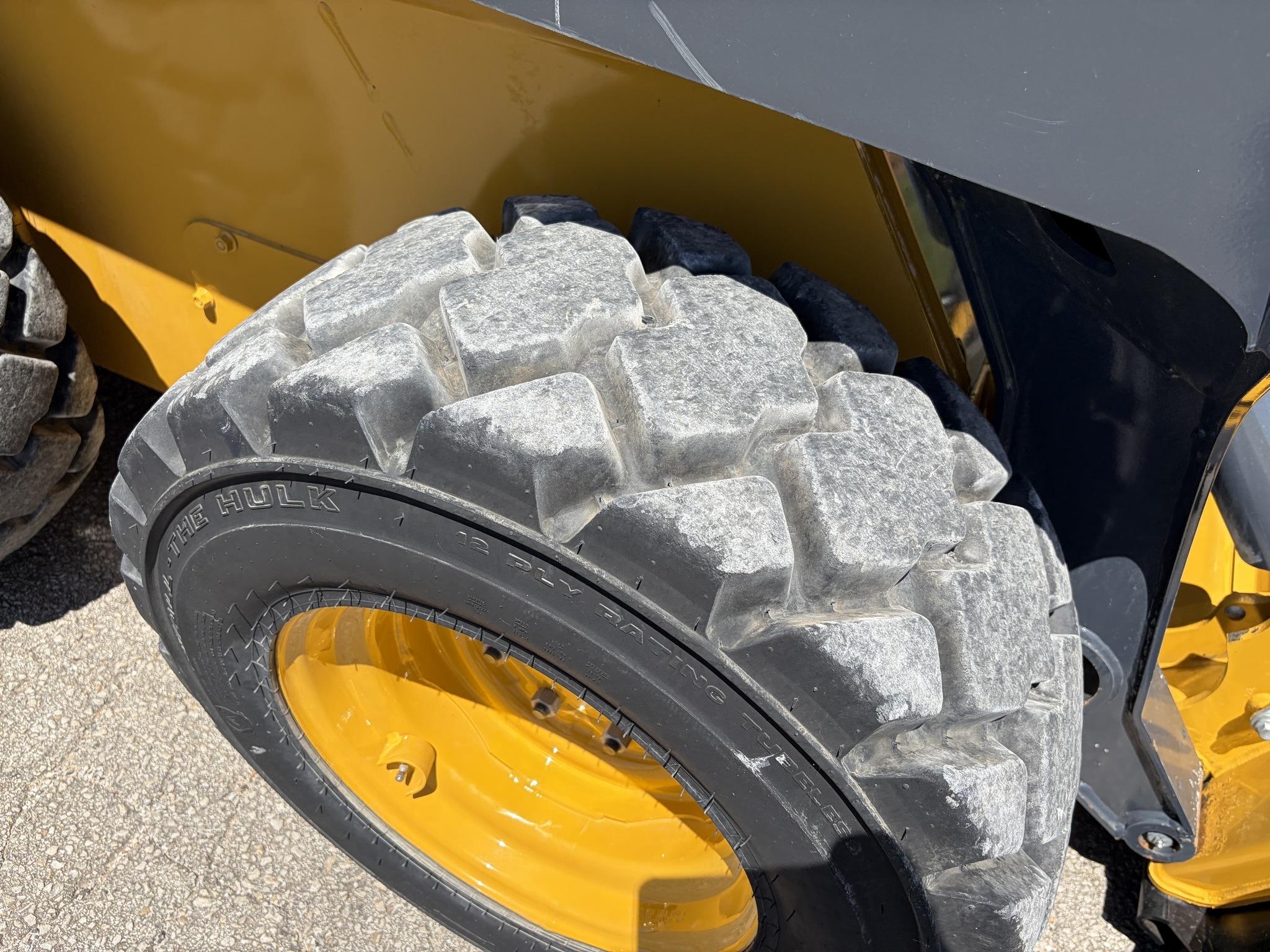 2024 Deere 324G Skid Steer