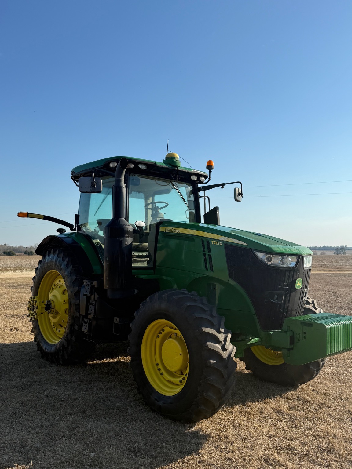 2018 John Deere 7210R Tractor