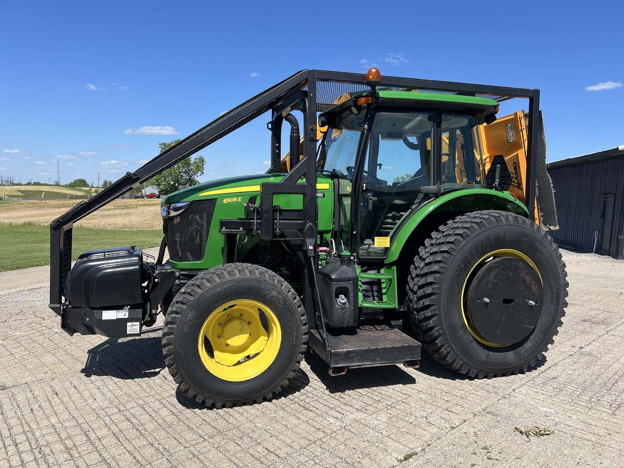 2017 John Deere 6105E Tractor