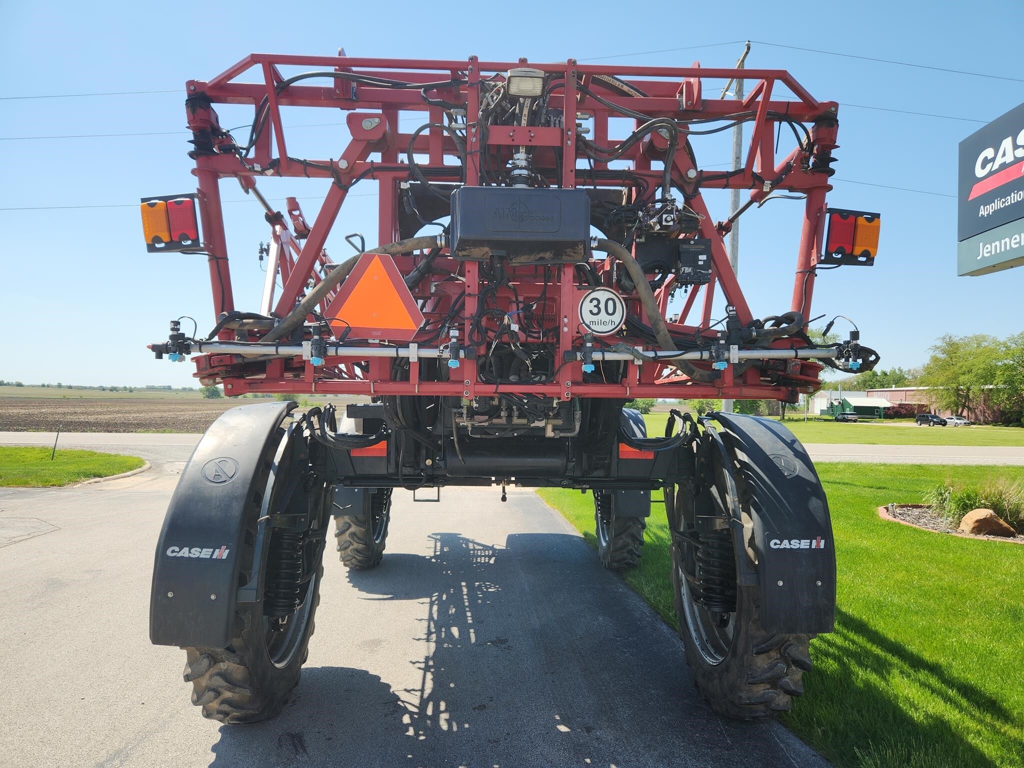 2009 Case IH SPX3320 Self-Propelled Sprayer