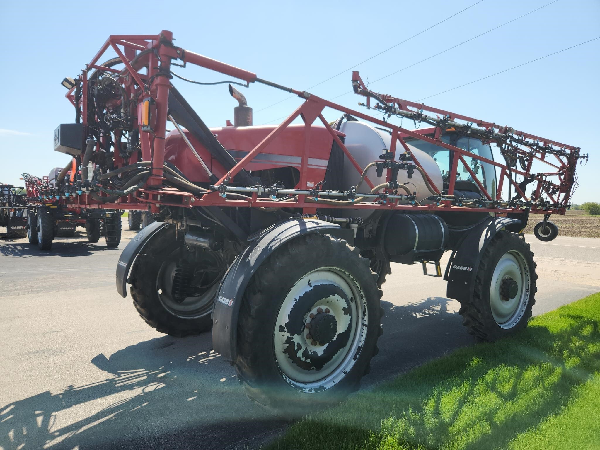 2009 Case IH SPX3320 Self-Propelled Sprayer