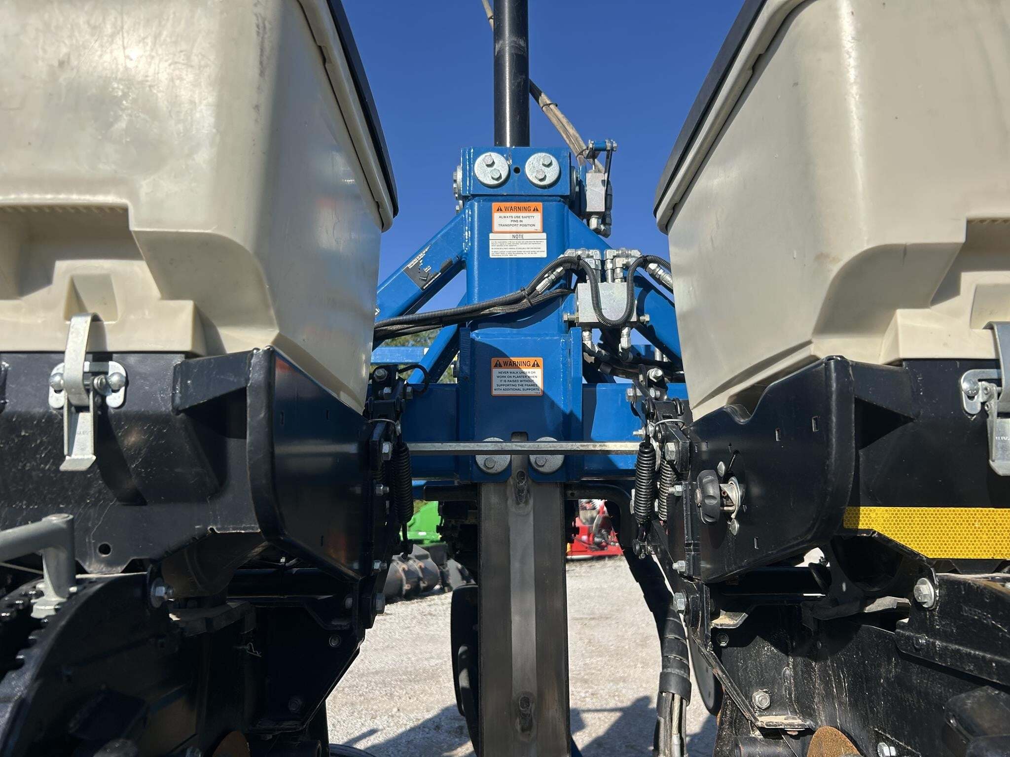 2010 Kinze 3500 Planter